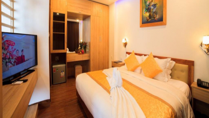 Phòng Deluxe Double Cherry Hotel Huế