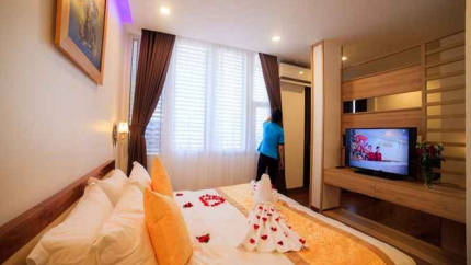 Phòng VIP Cherry Hotel Huế