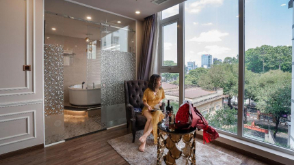 Khách check in tại Cicilia Sài Gòn