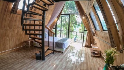 Phòng nổi bật với tone màu gỗ