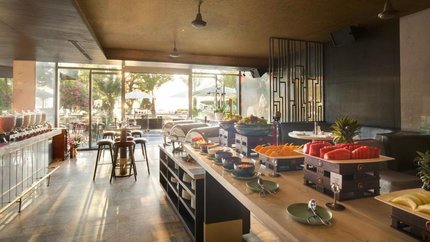 Quầy Buffet đa dạng món