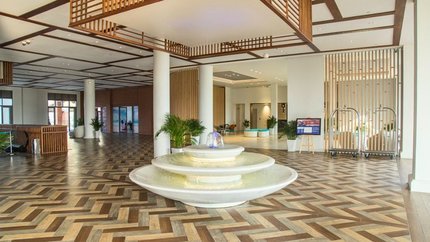 Sảnh chờ rộng lớn và hiện đại
