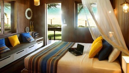 Giường  ngủ rộng, có sofa