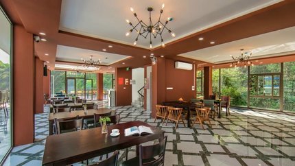 Nhà hàng trong khách sạn