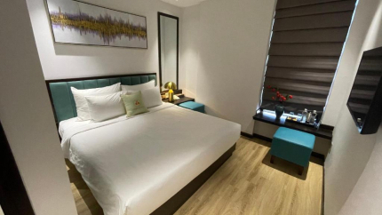 Standard King Room Cordial Grand Đà Nẵng