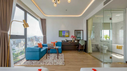 Premier Twin Partial Ocean View Tại Cordial Grand Hotel