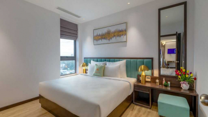 Luxury King Mountain & Sea View Tại Hotel Cordial Grand Đà Nẵng