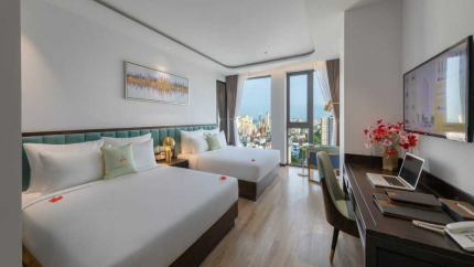 Luxury Twin City View Tại Cordial Grand Hotel