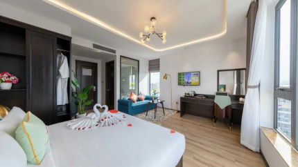Studio King City & Mountain View Tại Khách sạn Cordial Grand Đà Nẵng