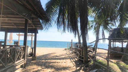 Bãi biển riêng của resort