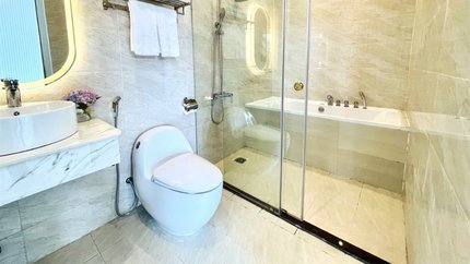 Phòng tắm bồn sang chảnh