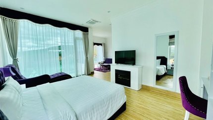 Luxury Villa 6 Bedrooms