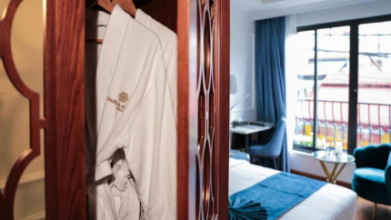 Phòng Classic Double Dahlia Hanoi