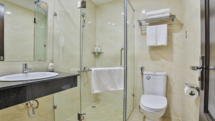 Phòng Standard Triple tại khách sạn Paradise 3* Đà Lạt