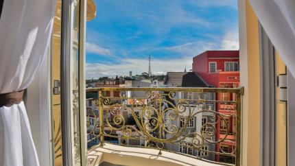 Phòng Suite Room tại Paradise 3*