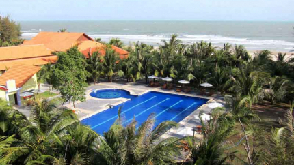 Toàn cảnh Đất Lành Beach Resort & Spa Mũi Né