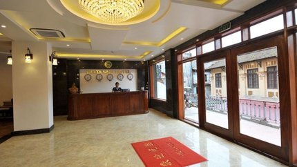 Khu vực sảnh lễ tân khách sạn