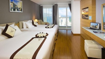 Phòng Family Sea View With Balcony