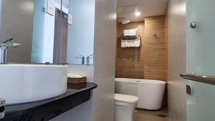 Phòng Vệ Sinh Khép Kín