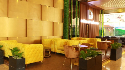 Sảnh chờ Diamond Bay Nha Trang Hotel 5 sao