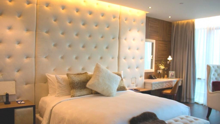 Phòng Elite Suite tại khách sạn Diamond Bay