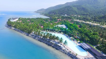 Toàn cảnh khách sạn từ xa