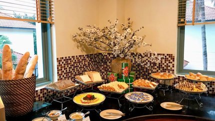 Nhà hàng với đa dạng các món ăn