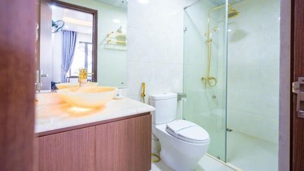 Phòng vệ sinh Triple