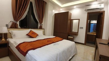 Phòng VIP khách sạn Đinh Gia