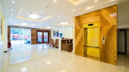 Không gian sảnh khách sạn Đinh Gia Hà Giang