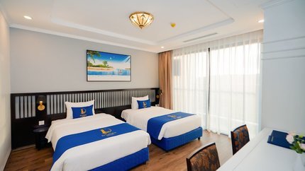 Deluxe Suite