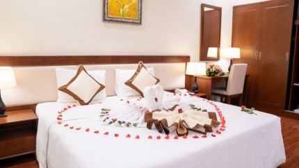 Hạng phòng Inner Suite tại Đồng Khánh Hotel Sài Gòn 3*