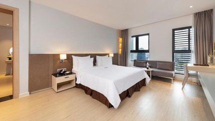 Luxury Family Connecting