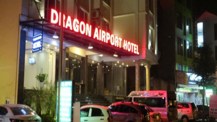 Khung cảnh bên ngoài Khách sạn Dragon Airport Hanoi