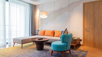 Khu vực  tiếp khách phòng Suite