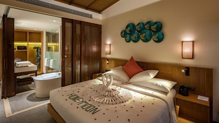 Phòng được bày trí lãng mạn , phù hợp cho các cặp đôi