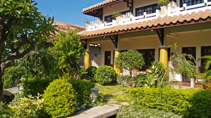 Cảnh quan Dynasty Mũi Né Beach Resort Phan Thiết