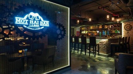 Một Hai Bar