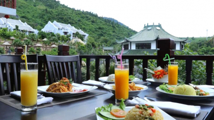 Bữa sáng tại Ebisu Onsen Da Nang