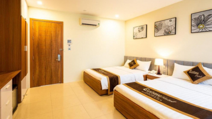 Phòng Deluxe Sea View tại khách sạn Ecstasy Nha Trang