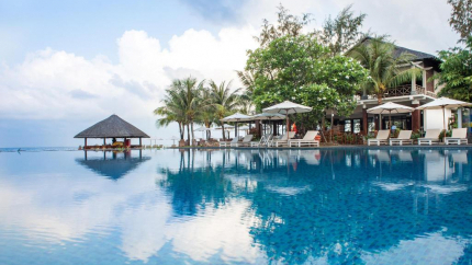 Hồ bơi Eden Resort Phú Quốc