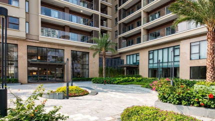 Khuôn viên Elegant Suites Westlake Serviced Residences 5 sao
