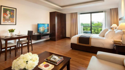 Phòng Three - Bedroom tại khách sạn Elegant Suites Westlake Serviced Residences 5 sao