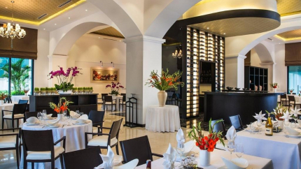 Nhà hàng Camellia Bar tại Elegant Suites Westlake Hotel