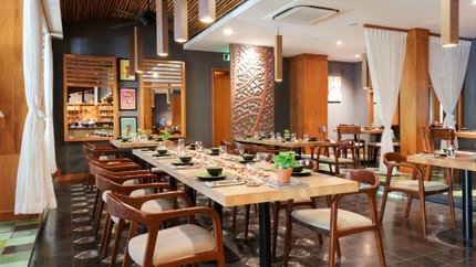 Không gian nhà hàng sang trọng