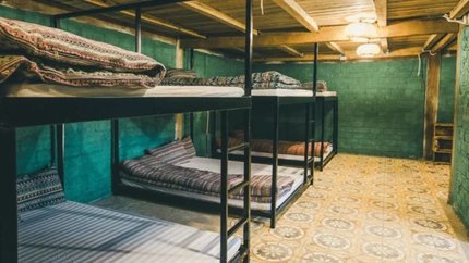 Phòng Dorm 16 người