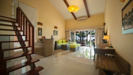 Villa hướng biển rộng rãi thoáng mát
