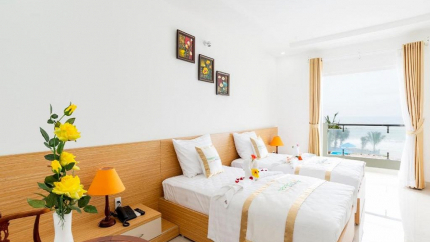 Phòng  Deluxe Trip4 Pool & Sea View