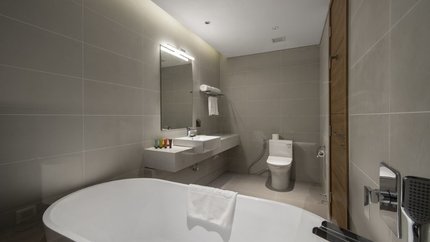 Phòng vệ sinh đơn giản