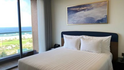 Giường Đôi Thoải Mái Và Thư Giãn